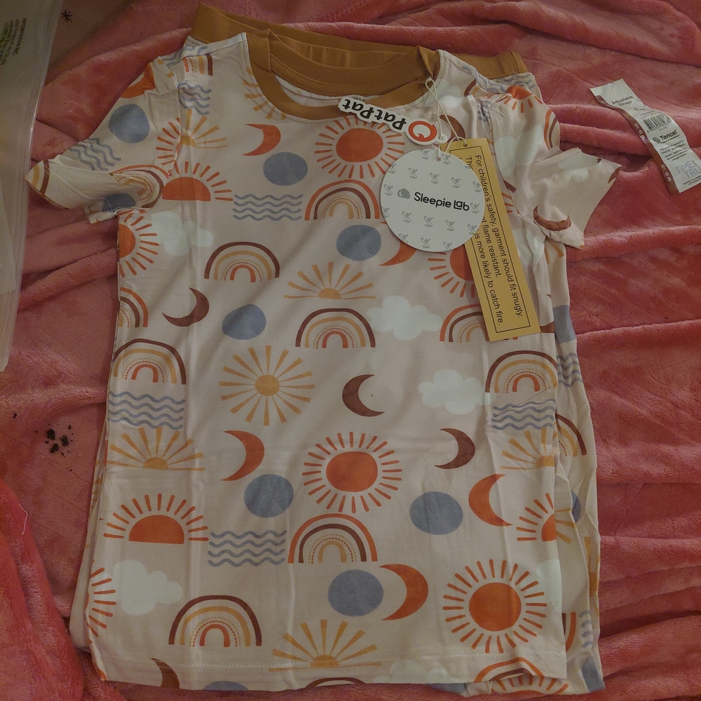 PatPat By Sleepie Lab Patterned 3 Peice Pajama Set; Made From Bamboo